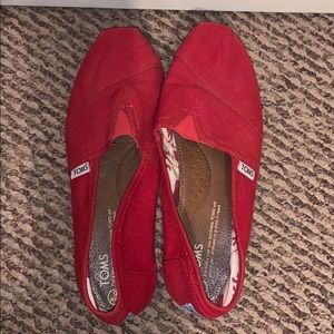 Red TOMS